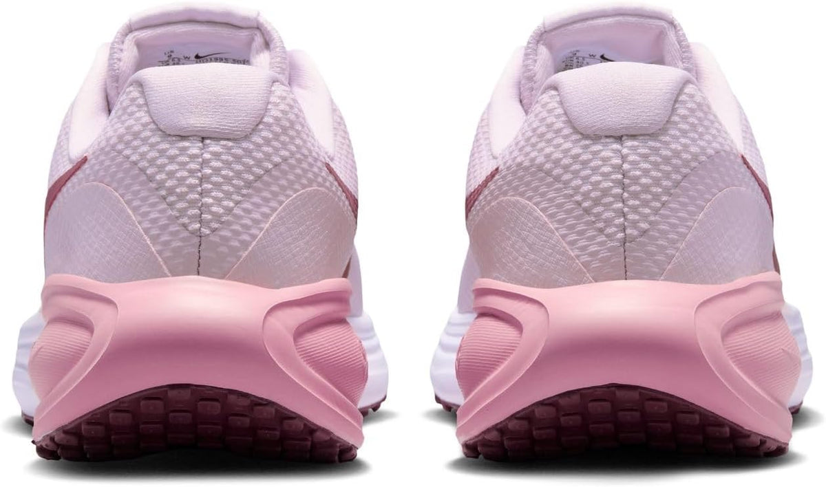 Women's Revolution 8 Road Running Shoes
