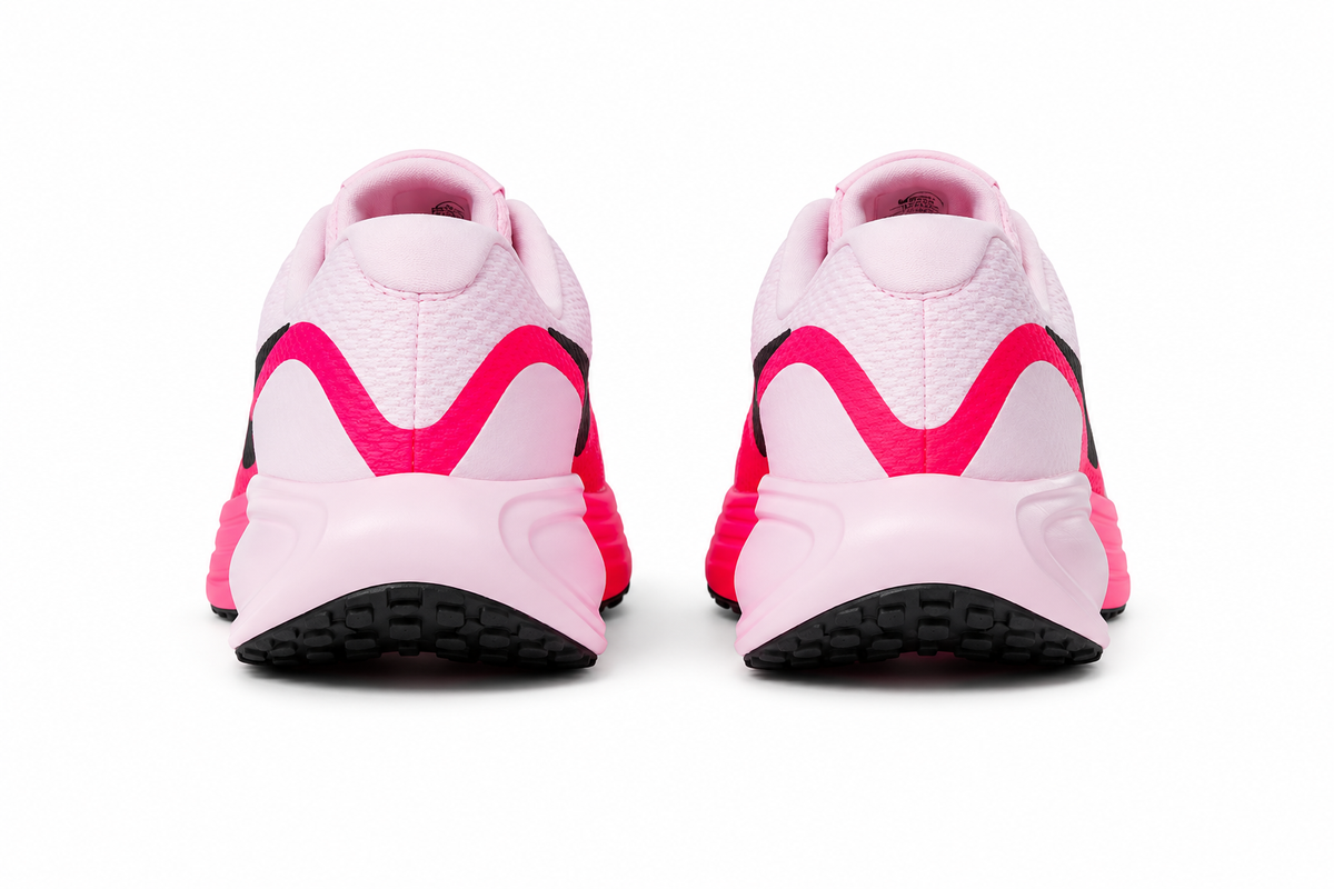 Women's Revolution 8 Road Running Shoes